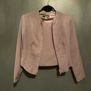 Brenda Beddome Gray skirt and zipper jacket suit